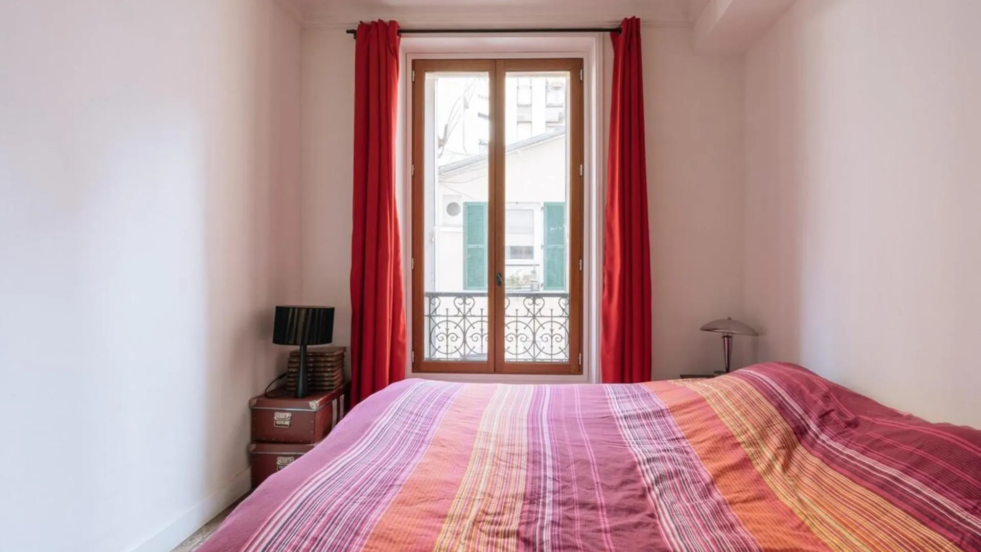 Apartamento Luminous Parisian-style 1bd Apartmentbelleville París